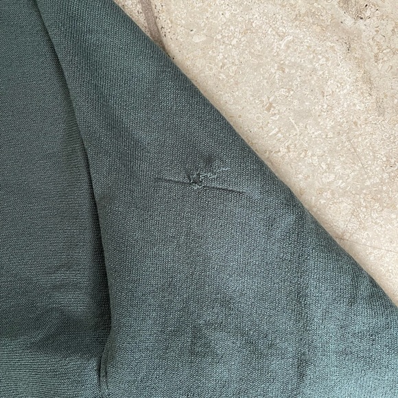 Express Small Sweater - Picture 2 of 7